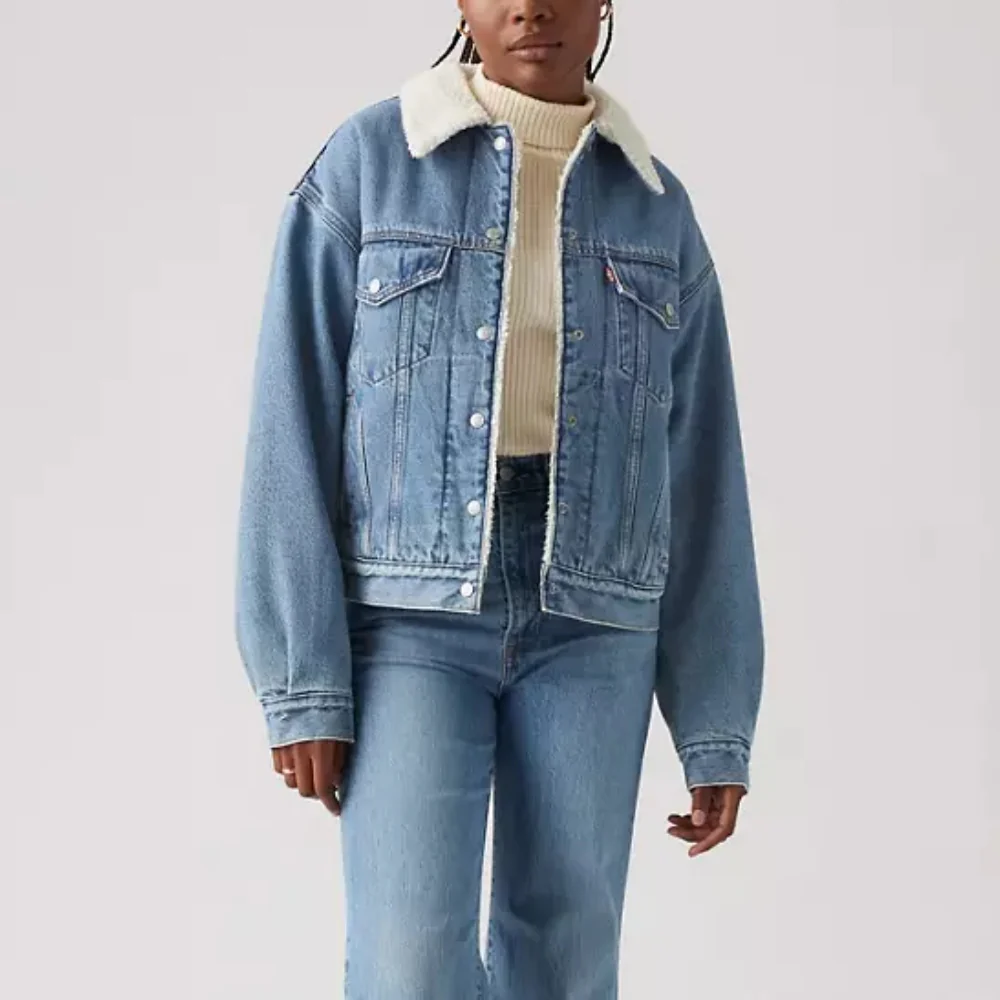 Levi's Womens '90s Sherpa Trucker Jacket - A44350011