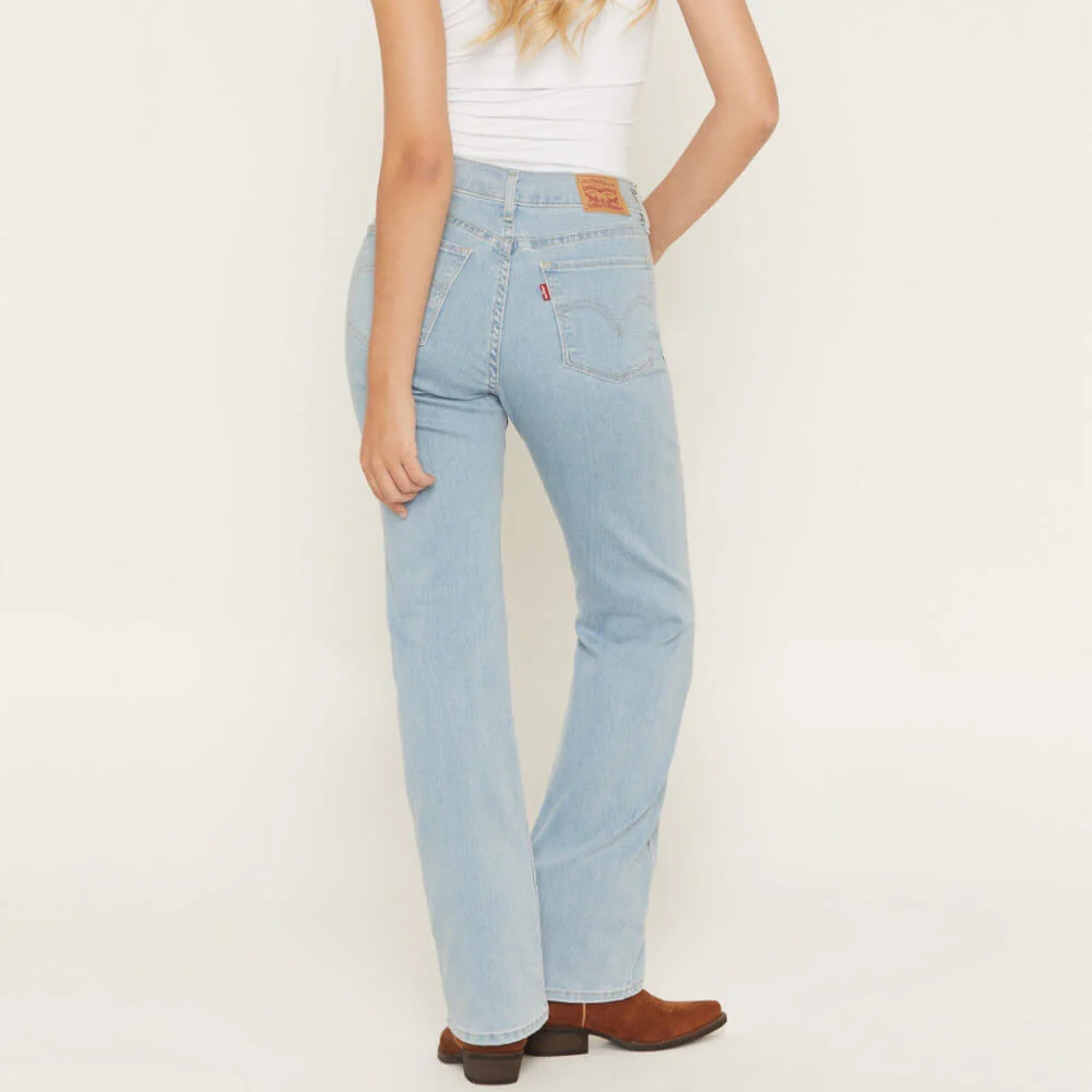 Levi's Womens Classic Bootcut Denim Jeans Light Wash - 392520062 - Image 2