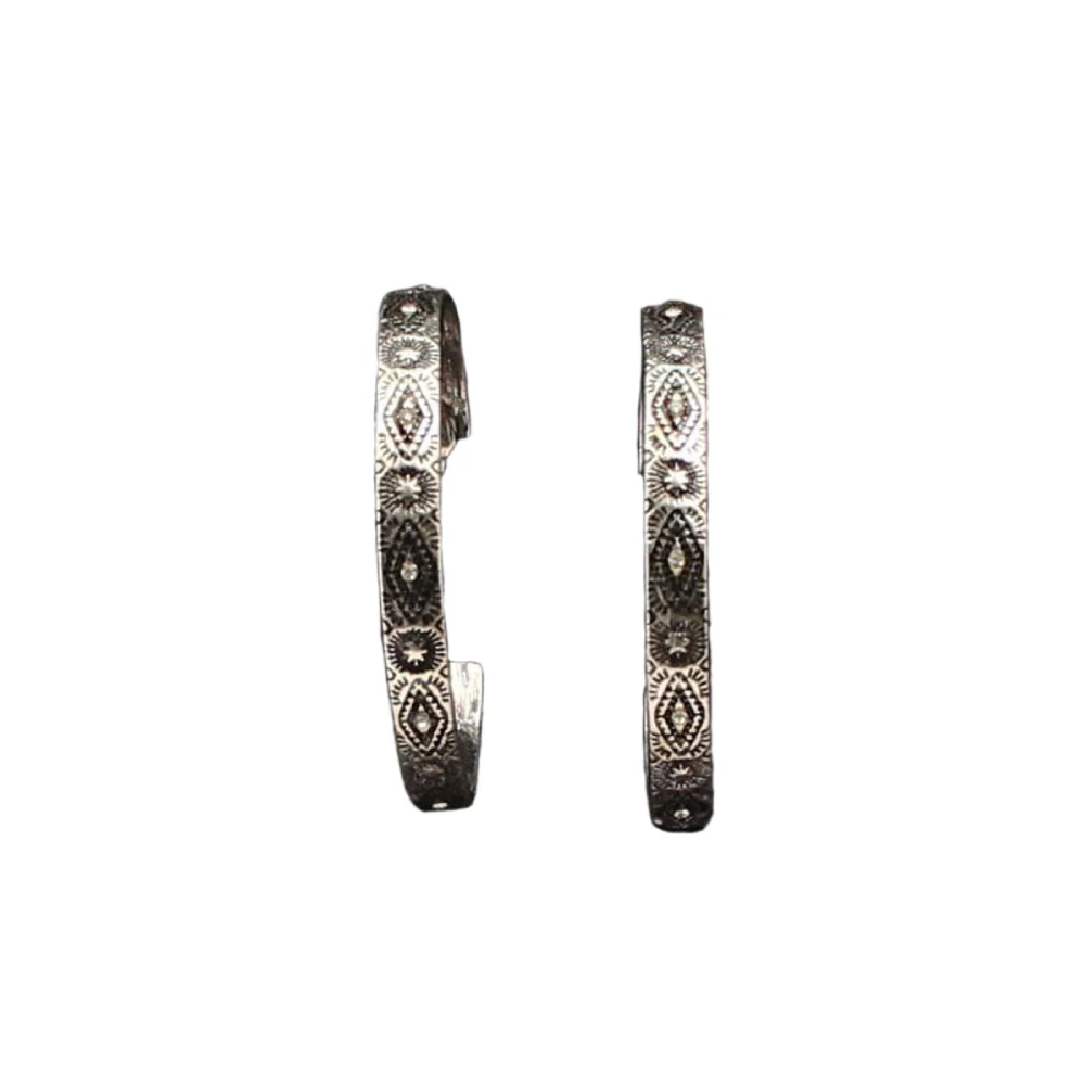 Silver Strike Womens Aztec Hoop Earrings - DE386SBCL