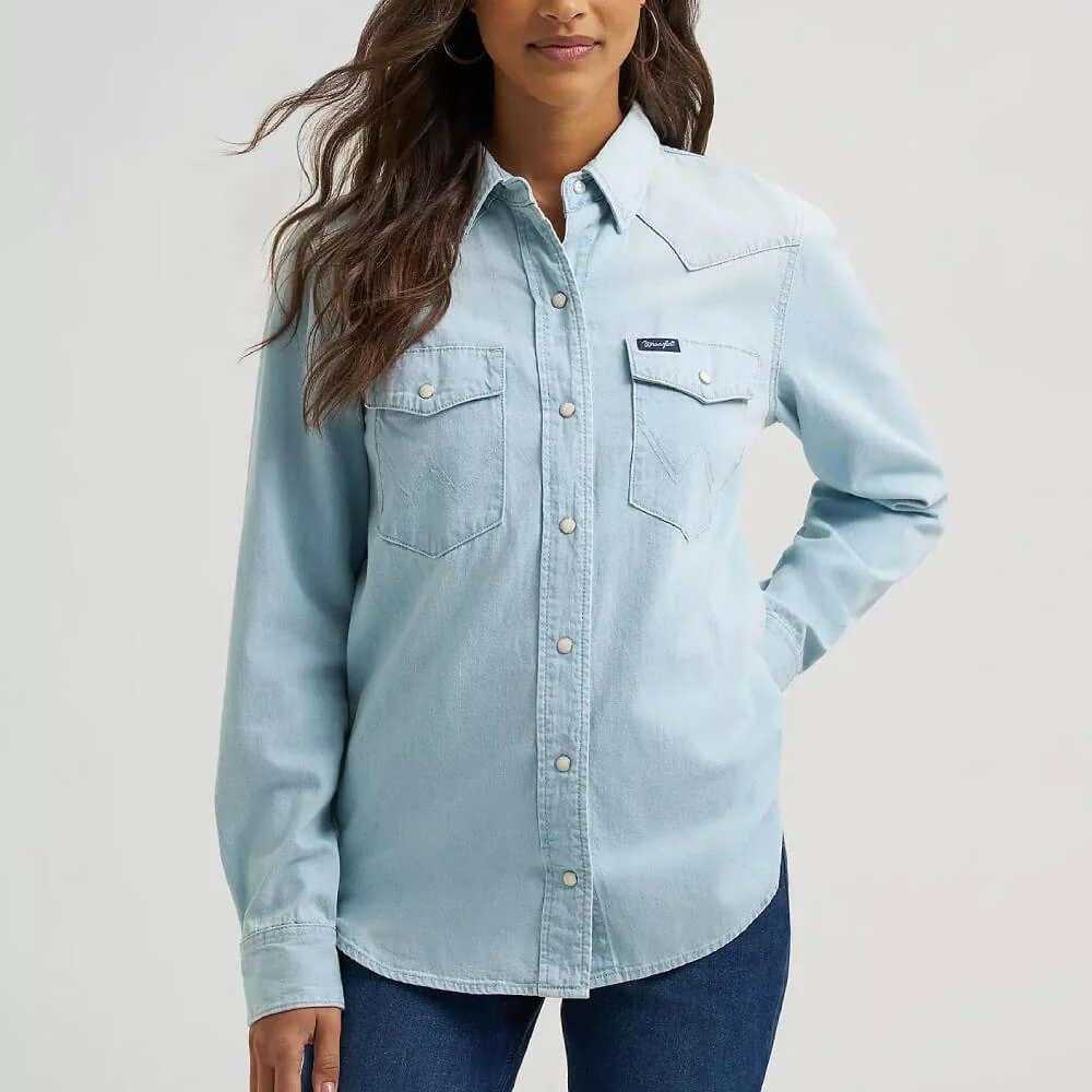 Wrangler Womens Vintage-Fit Denim Western Snap Shirt - 112373722
