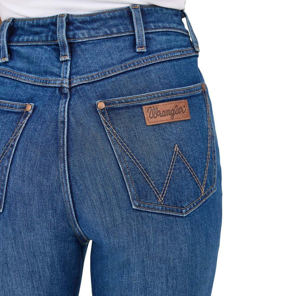 Wrangler Womens The Ultimate Riding Rodeo Bootcut Jeans - 112367607 - Image 5