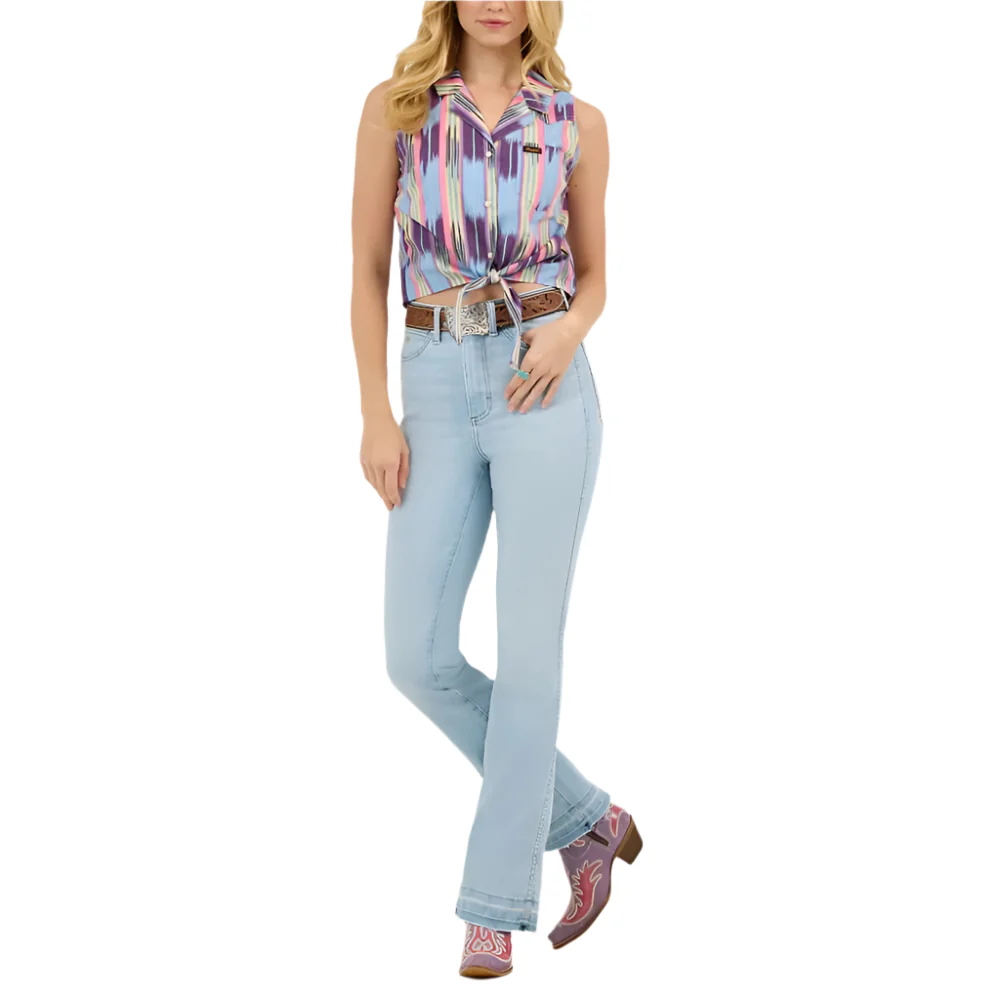Wrangler x Lainey Wilson Womens Huggers Jeans Bleach Blue Wash - 112368267 - Image 3